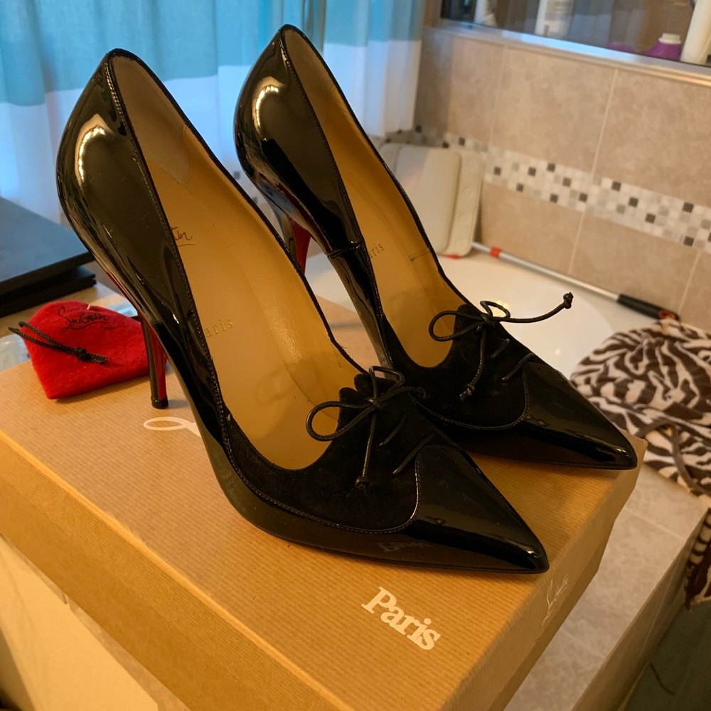 Black SZ 41 NWOT Christian Louboutin heels